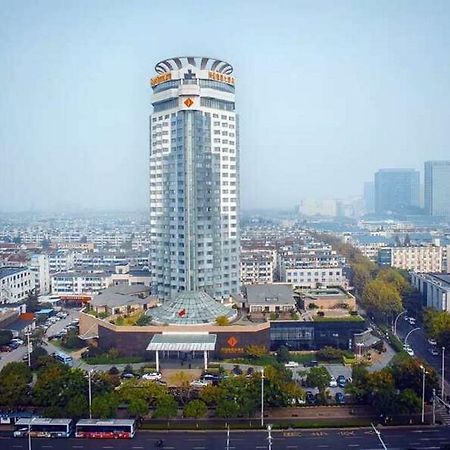 Vienna International Hotel Suzhou University Town Exterior photo