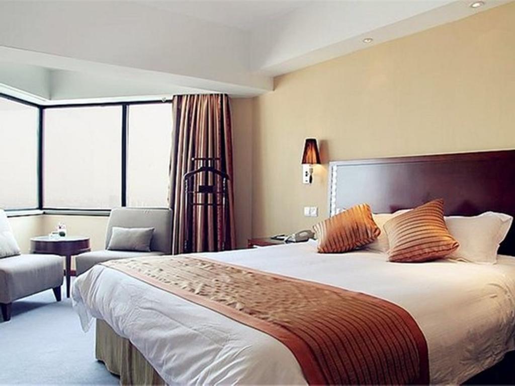 Vienna International Hotel Suzhou University Town Exterior photo